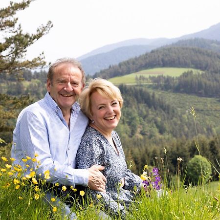 Andre Et Viviane Chatelard - Chambres D'Hotes Saint-Bonnet-le-Froid Exteriör bild